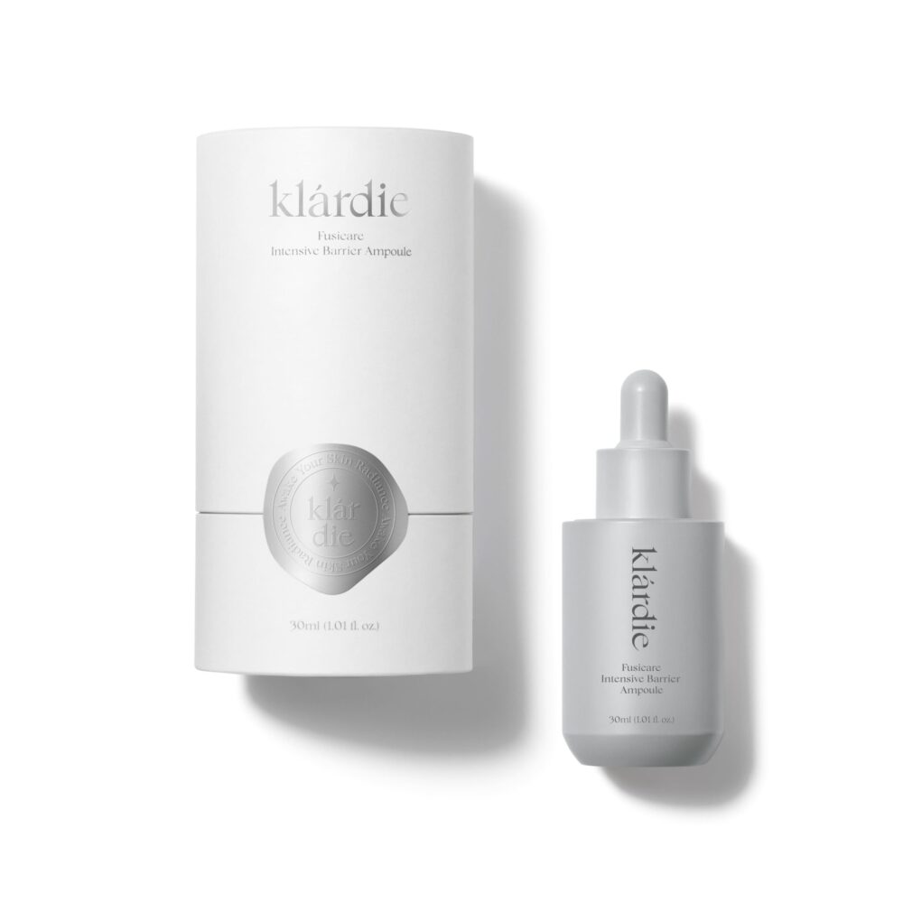 Ampoule hidratante que calma y revitaliza la piel irritada