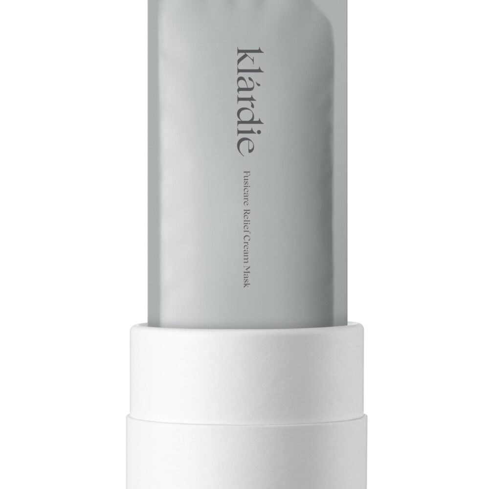 Producto de skincare coreano Klárdie Fusicare mascarilla para piel sensible